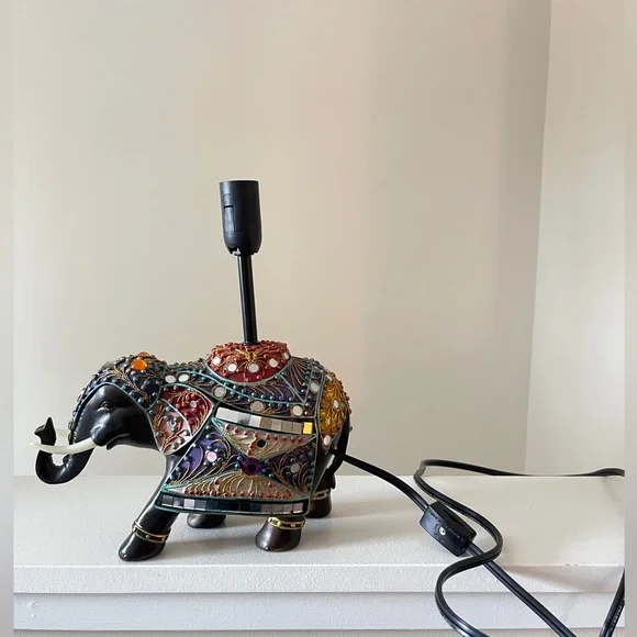 Decorative Elephant Lamp - Picture 7 of 7